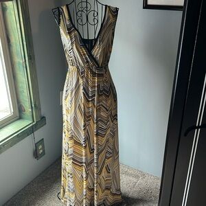 Dream Dance‎ gorgeous long dress